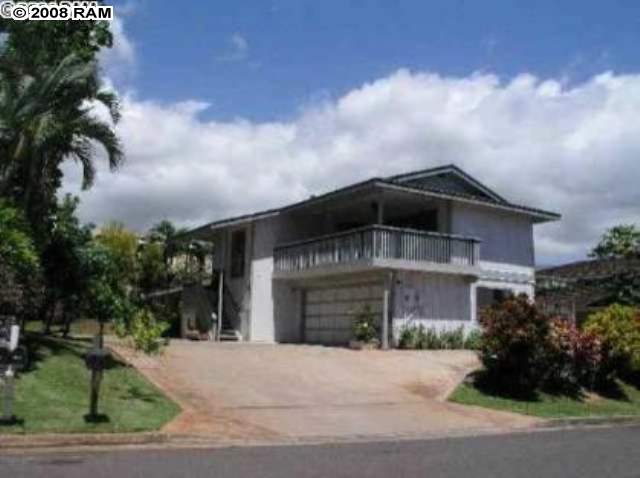2841 Puu Hoolai Street.jpg