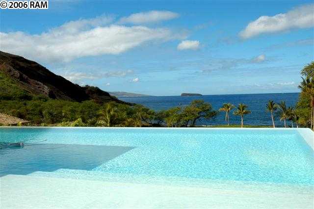5500 Makena Road.jpg