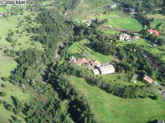 88 Kawehi Place.jpg