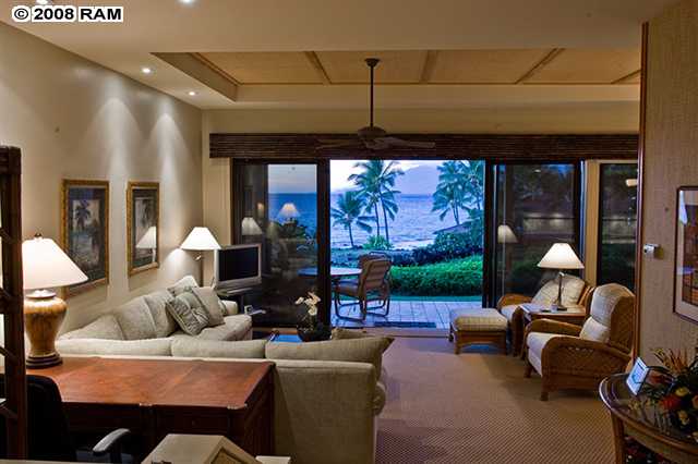 Makena Surf C 102.jpg