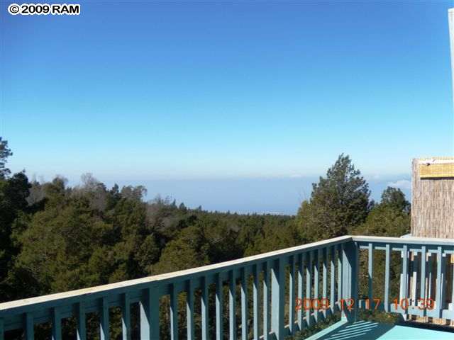 320 Kulalani Drive.jpg