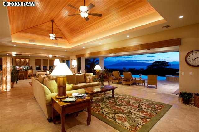 64 Mahi Puhi Place.jpg