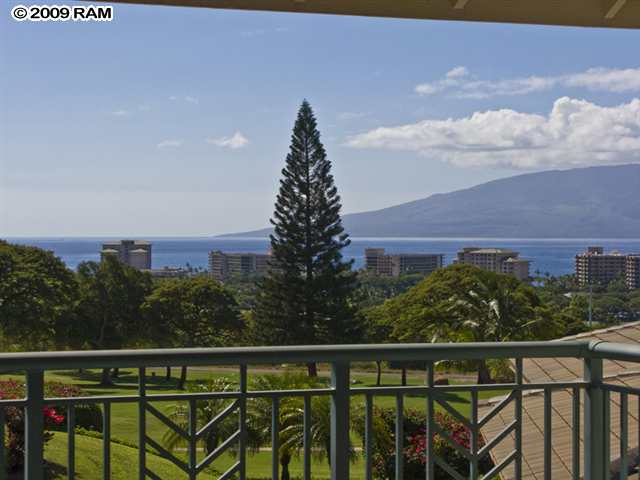 Vintage at Kaanapali 108.jpg