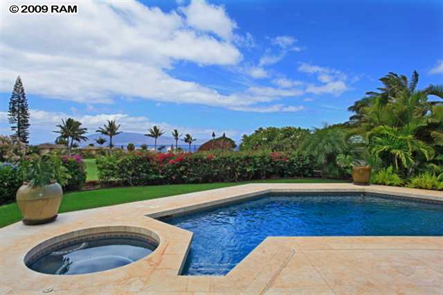272 S Ulukoa Place.jpg