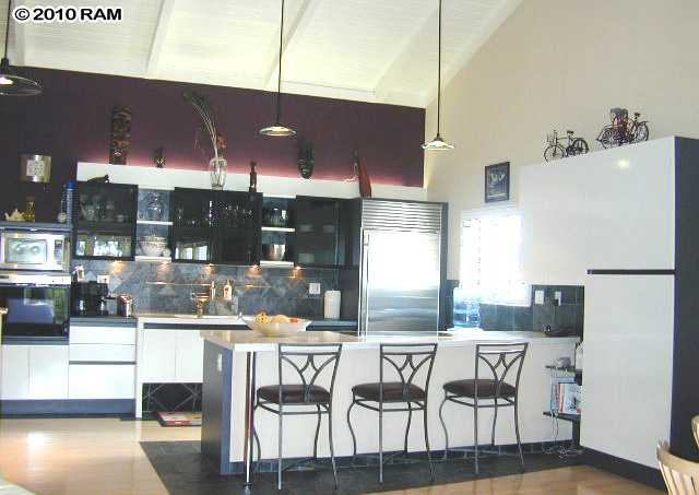 5045 L Honoapiilani Road.jpg