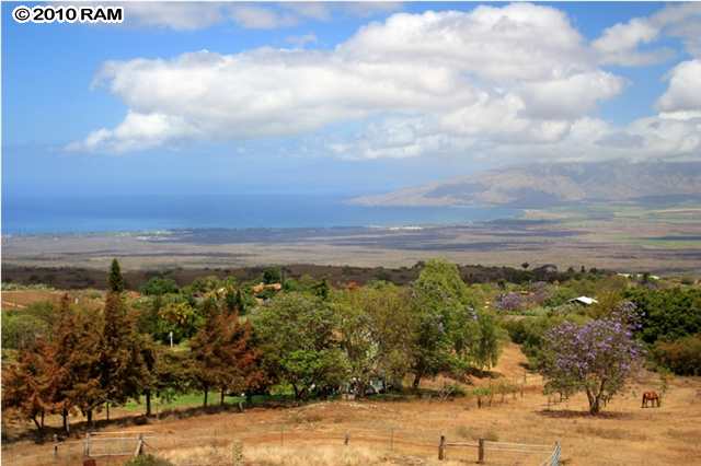 604 Naalae Road.jpg