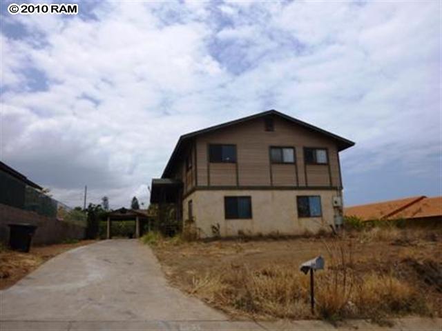 196 Ahaaina Way.jpg