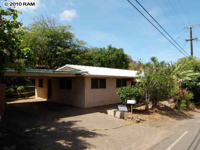 1822 Piihana Road.jpg